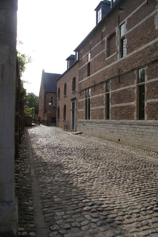 Guest House Feliz Leuven Eksteriør billede