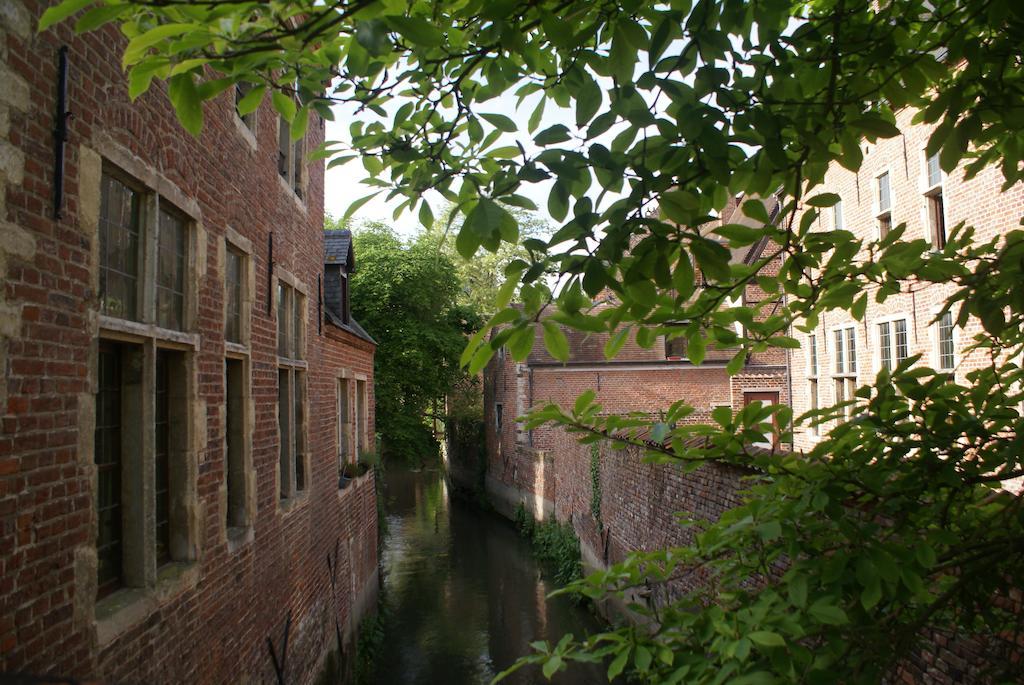 Guest House Feliz Leuven Eksteriør billede